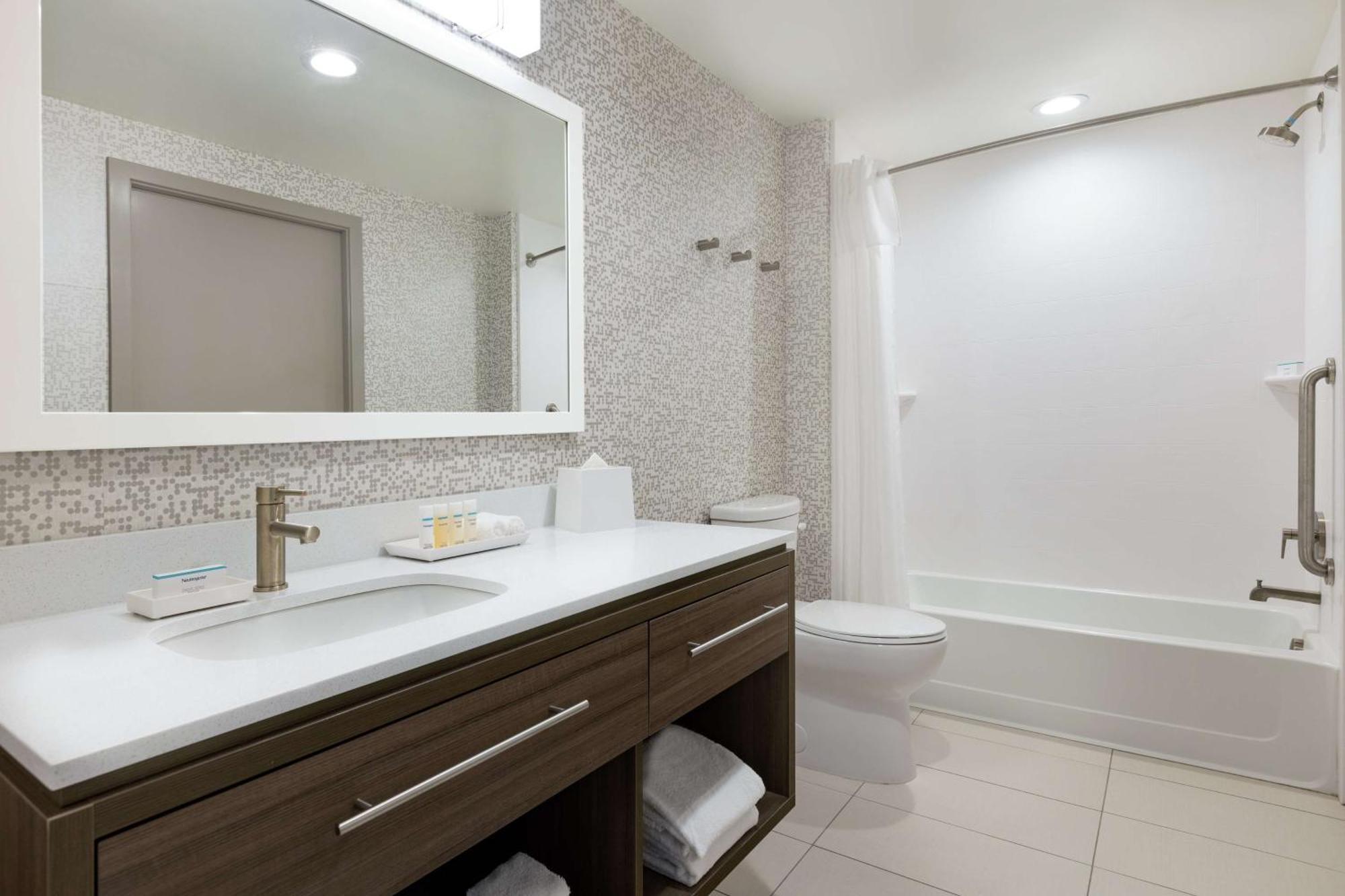 Home2 Suites By Hilton New Brunswick, Nj Kültér fotó